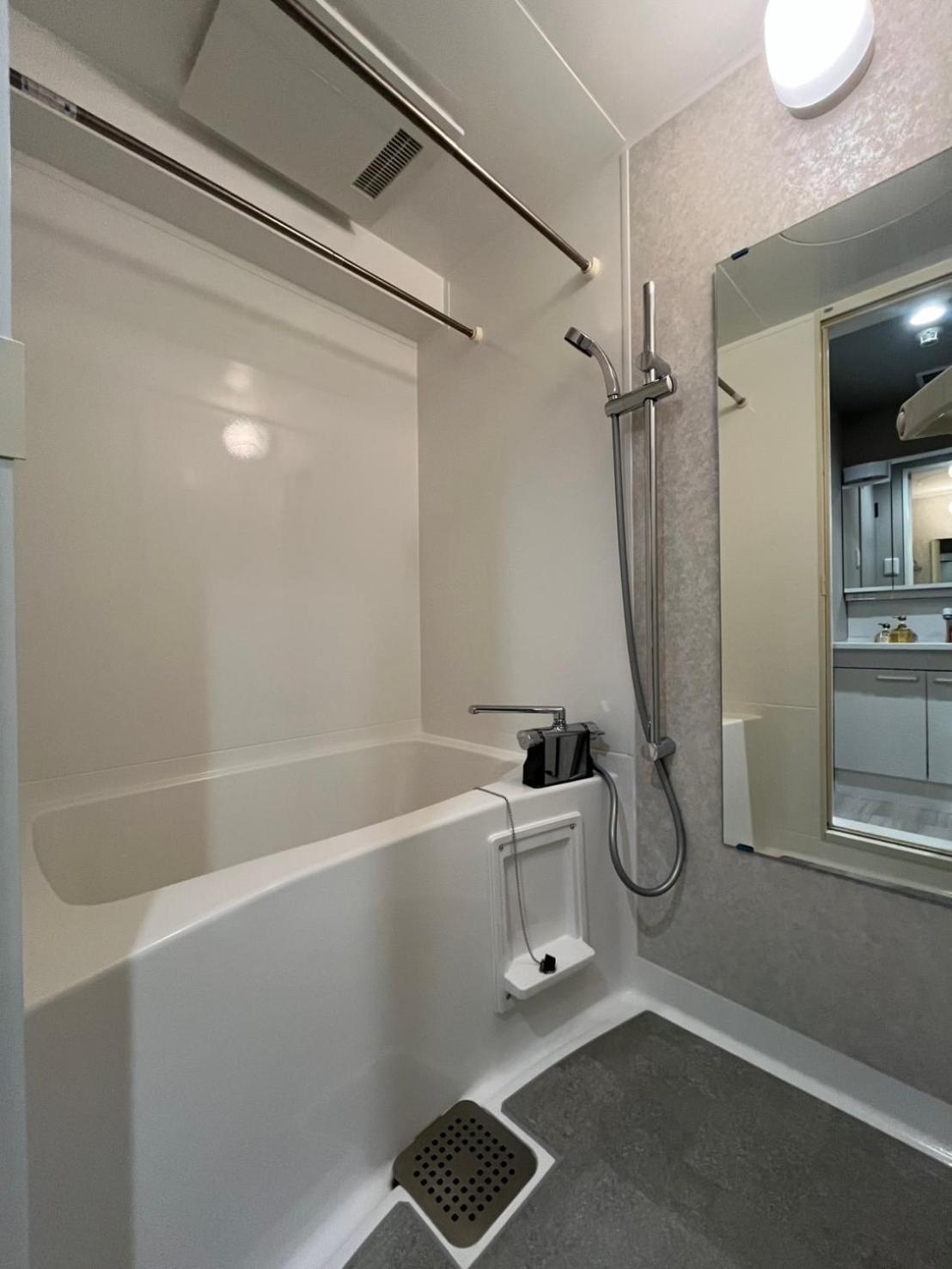 Ostay Kitahama Hotel Apartment Ōsaka Extérieur photo